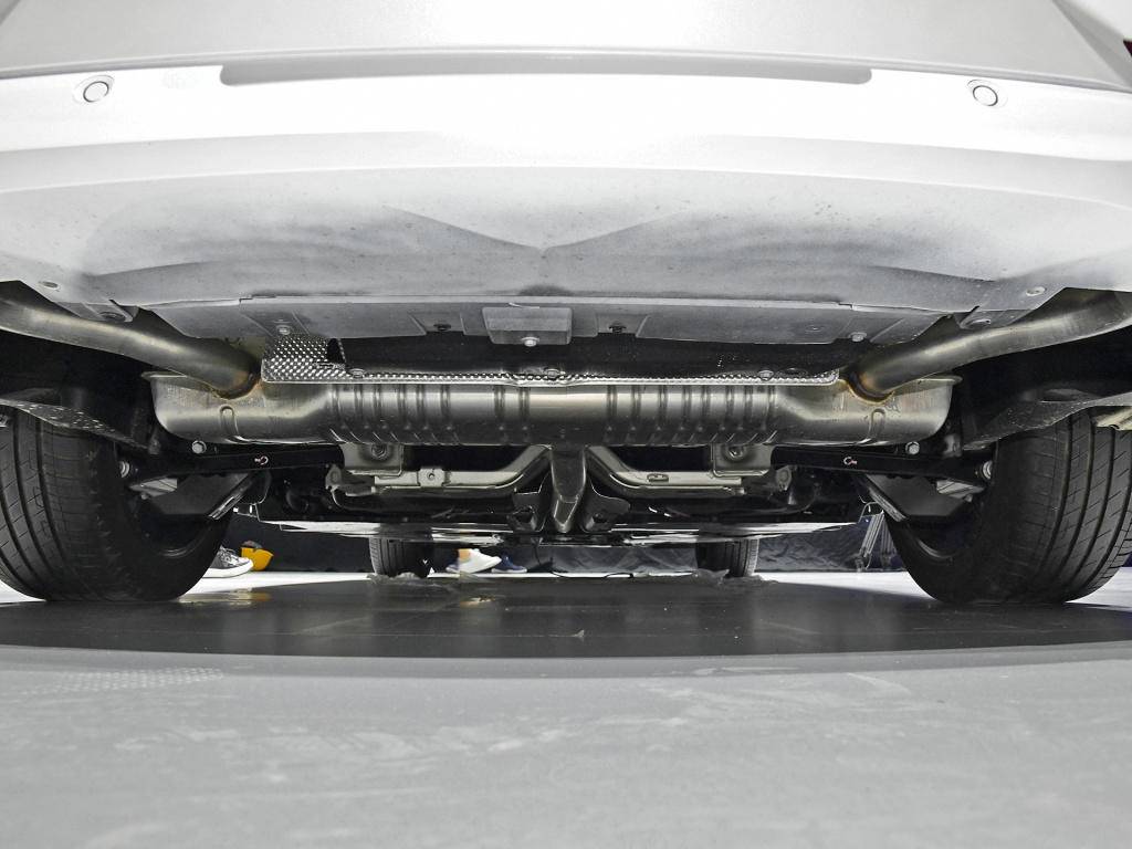 标致508l phev 标致508l phev图库2021款标致205l新能源 车型靓照1